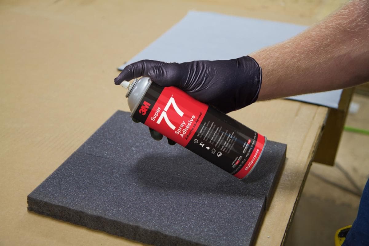 adesivo em spray 3M 77